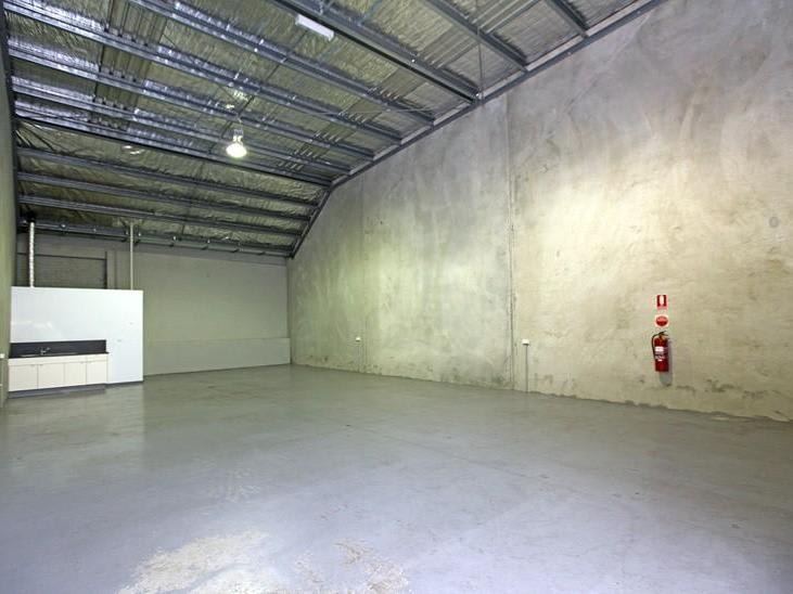 Click to view all images 9/148 Arthurton Road Northcote VIC 3070 - Image 3