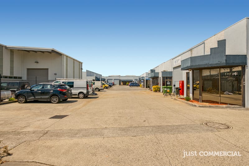 Click to view all images 4/1 Commercial Road Moorabbin VIC 3189 - Image 3
