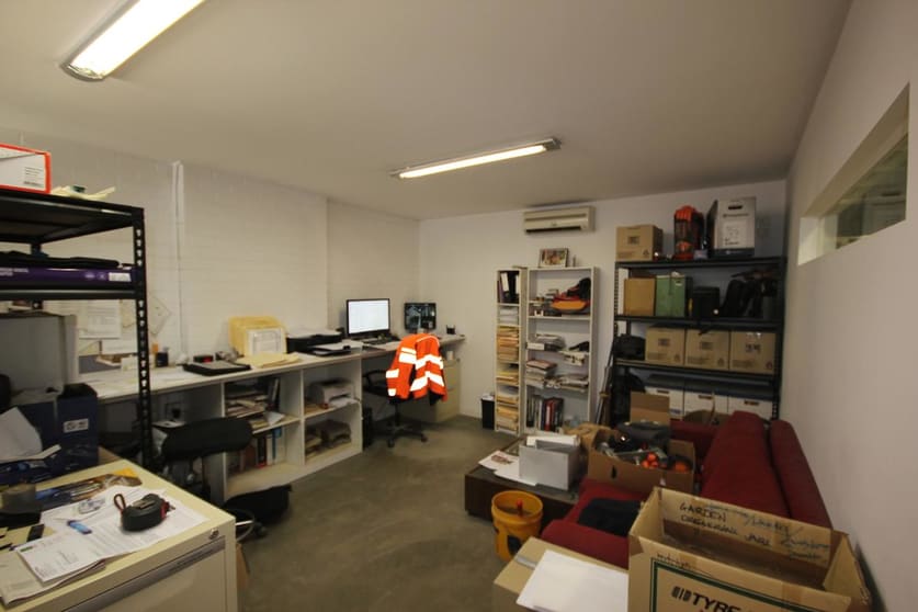 Click to view all images 1/1-3 Birdum Street Moorabbin VIC 3189 - Image 3