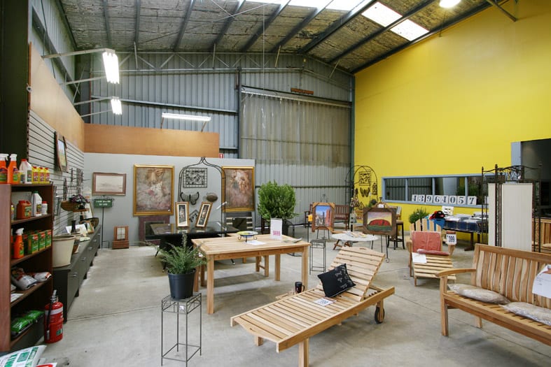 Click to view all images 1995 Warburton Highway Launching Place VIC 3139 - Image 3