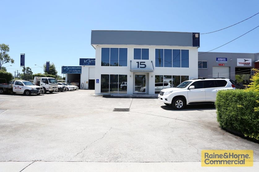 Click to view all images 15 Trade Street Cleveland QLD 4163 - Image 1