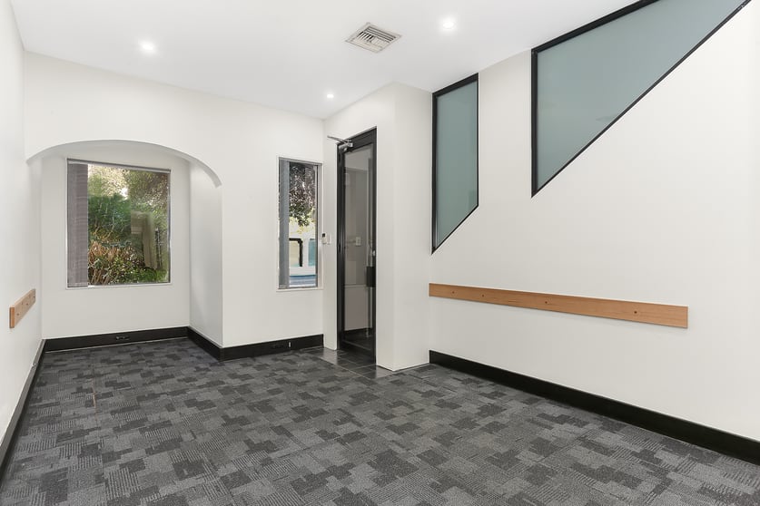 Click to view all images 8 Manning Road Double Bay NSW 2028 - Image 3