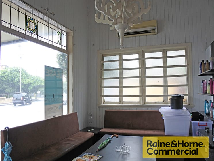 Click to view all images 3/475 Sandgate Road Albion QLD 4010 - Image 3