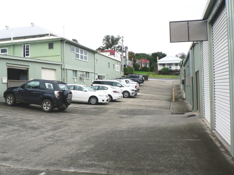 Click to view all images Units 2&5-7/24 Barter Street Gympie QLD 4570 - Image 3