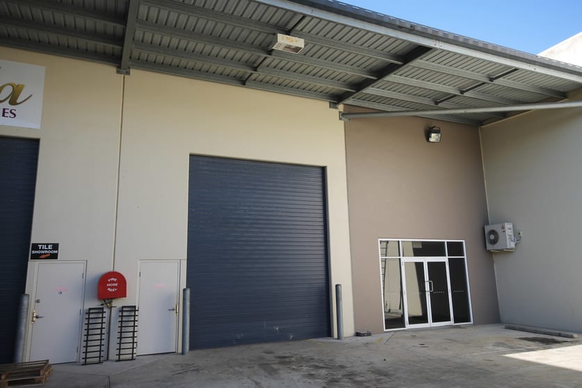 Click to view all images 2/53 Neumann Road Capalaba QLD 4157 - Image 2