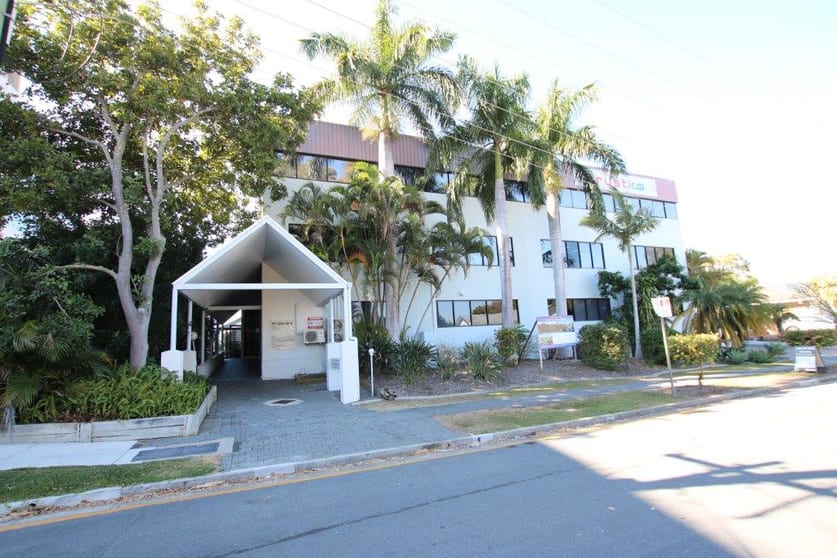 Click to view all images 109 Upton Street Bundall QLD 4217 - Image 1