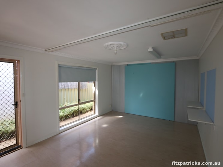 Click to view all images 16 Ceduna Street Wagga Wagga NSW 2650 - Image 2