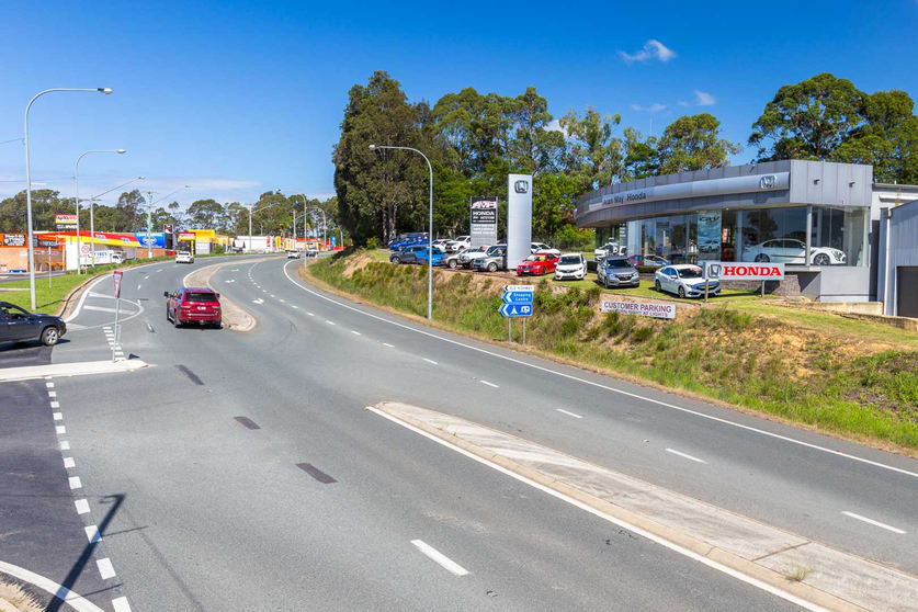 Click to view all images 9 Kylie Crescent Batemans Bay NSW 2536 - Image 3
