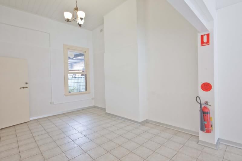 Click to view all images 71 John Street Singleton NSW 2330 - Image 3