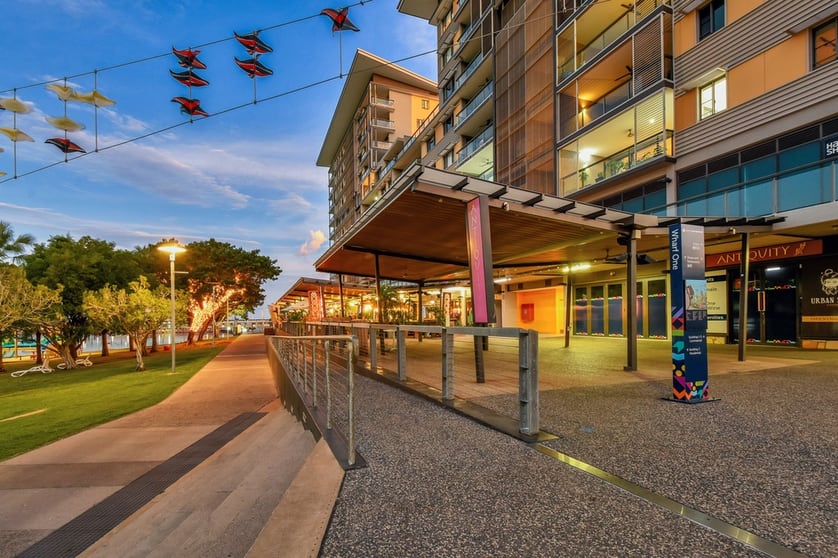 Click to view all images 19 Kitchener Drive Darwin City NT 0800 - Image 1