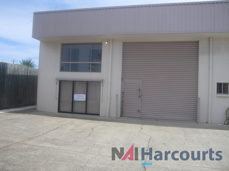 Click to view all images 4/12 Ereton Drive Arundel QLD 4214 - Image 1
