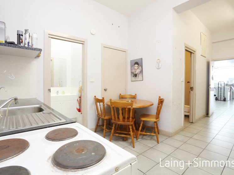 Click to view all images 79 Queen Street St Marys NSW 2760 - Image 3