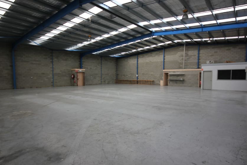 Click to view all images 45 Capella Crescent Moorabbin VIC 3189 - Image 2