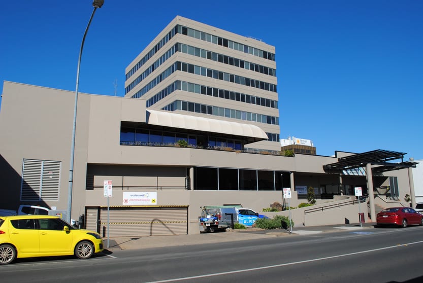 Click to view all images 8-10 Russell Street Toowoomba City QLD 4350 - Image 2