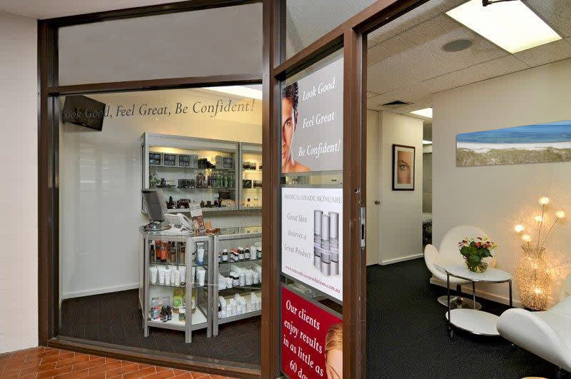 Click to view all images 1 & 2, 10 Station Street Cottesloe WA 6011 - Image 1