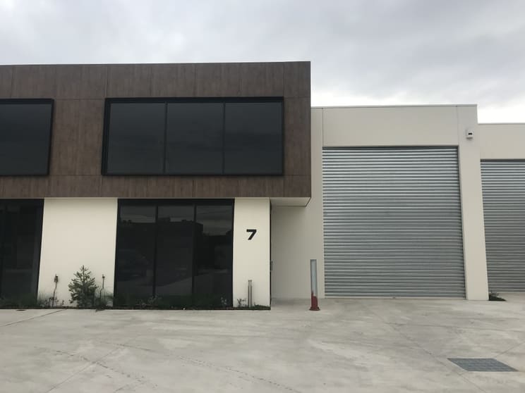 Click to view all images 7/7-13 Ponting Street Williamstown VIC 3016 - Image 3