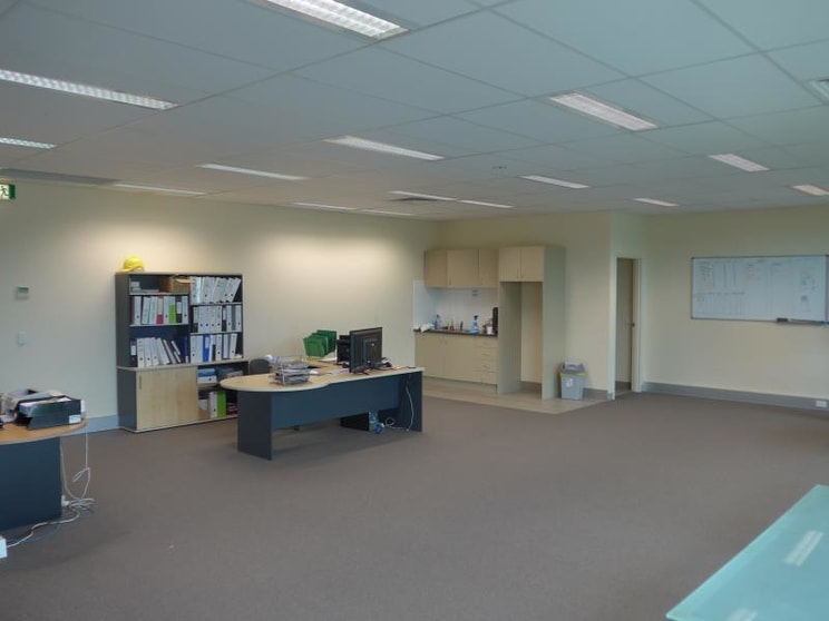 Click to view all images Unit 23 - 43 Fennell Street Port Melbourne VIC 3207 - Image 3