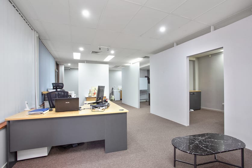 Click to view all images 4/2-4 Sorrell Street Parramatta NSW 2150 - Image 2