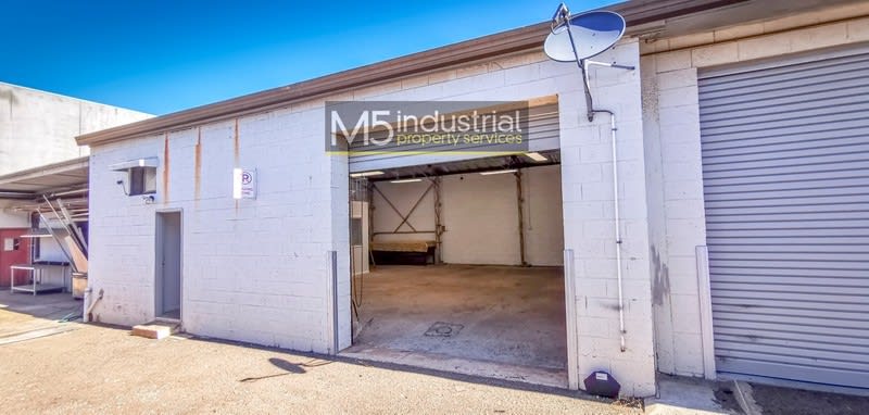 Click to view all images 2/20 Woodfield Boulevard Caringbah NSW 2229 - Image 3