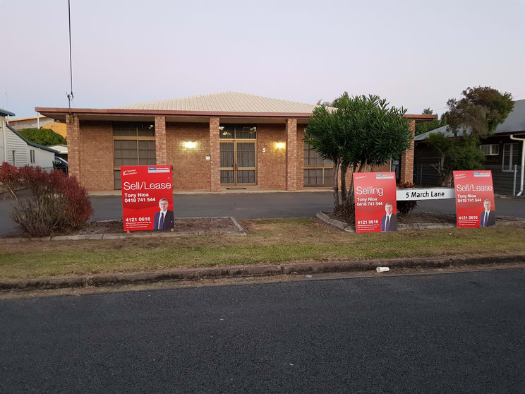 Click to view all images 5 March Lane Maryborough QLD 4650 - Image 1