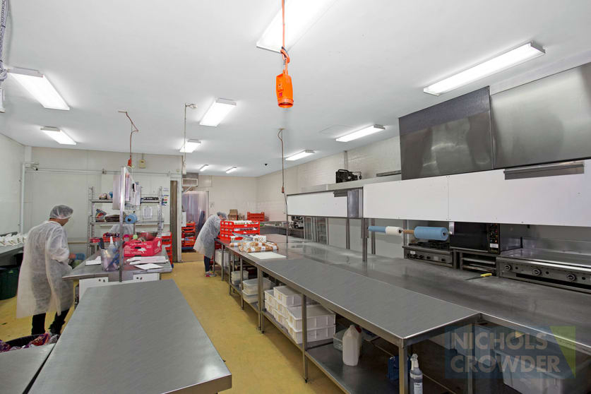 Click to view all images 39 Lothian Street North Melbourne VIC 3051 - Image 2