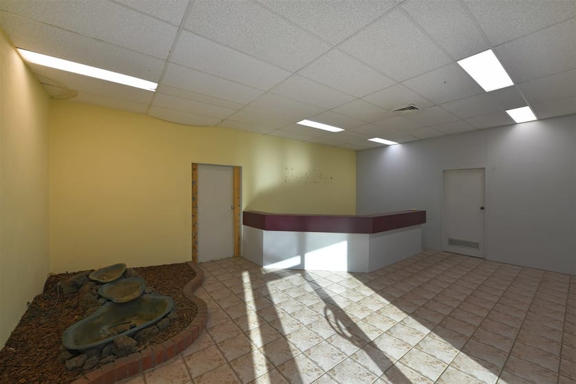 Click to view all images 12-18 Lascelles Street Springvale VIC 3171 - Image 3