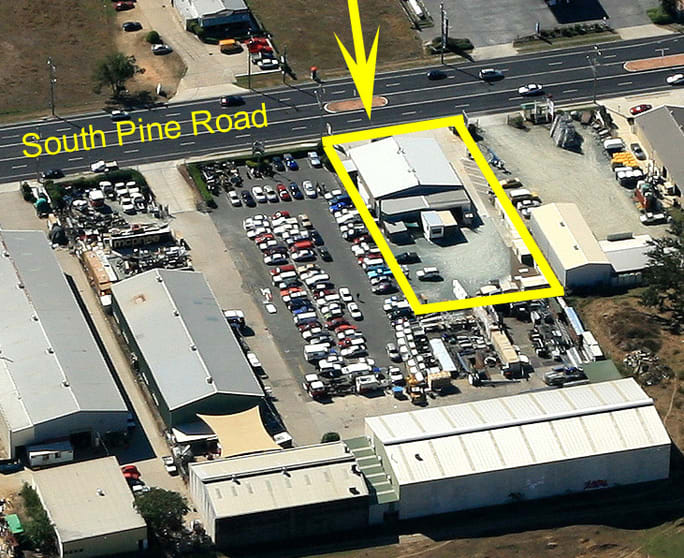 Click to view all images 326 South Pine Road Brendale QLD 4500 - Image 2
