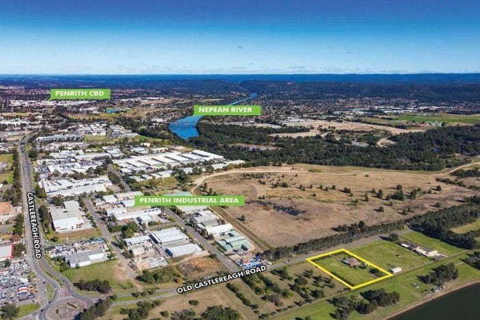 Click to view all images 39-45 Old Castlereagh Road Penrith NSW 2750 - Image 2