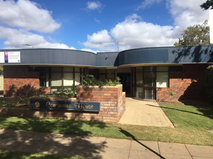 Click to view all images 1/50 Middle St Chinchilla QLD 4413 - Image 1