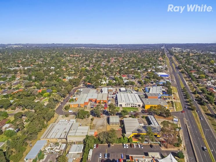 Click to view all images 11 Hayward Road Ferntree Gully VIC 3156 - Image 2