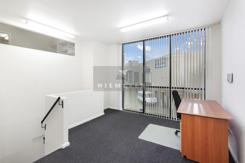 Click to view all images 45 Powers Road Seven Hills NSW 2147 - Image 2