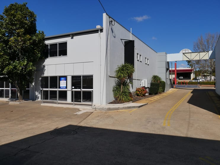 Click to view all images Suite 4/161 James Street Toowoomba QLD 4350 - Image 1