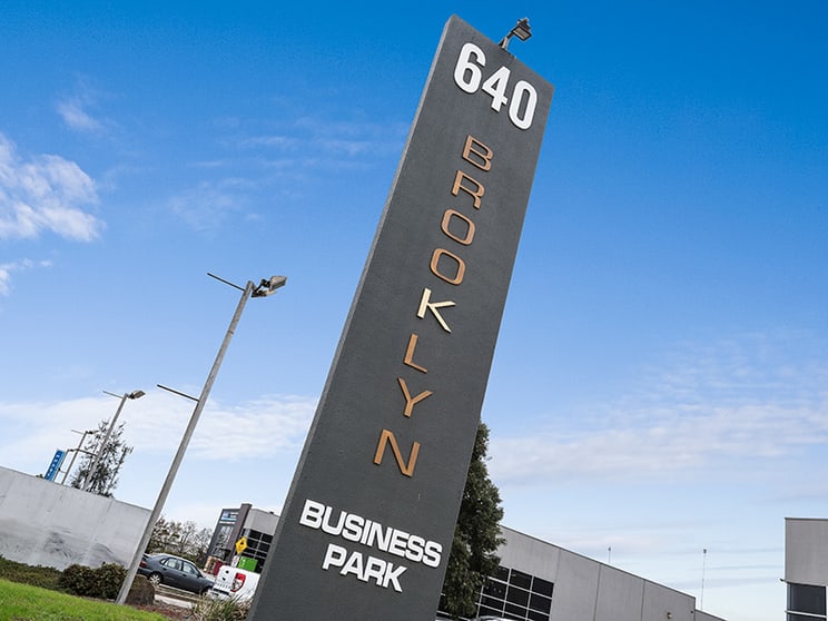 Click to view all images Total/640-680 Geelong Road Brooklyn VIC 3012 - Image 2
