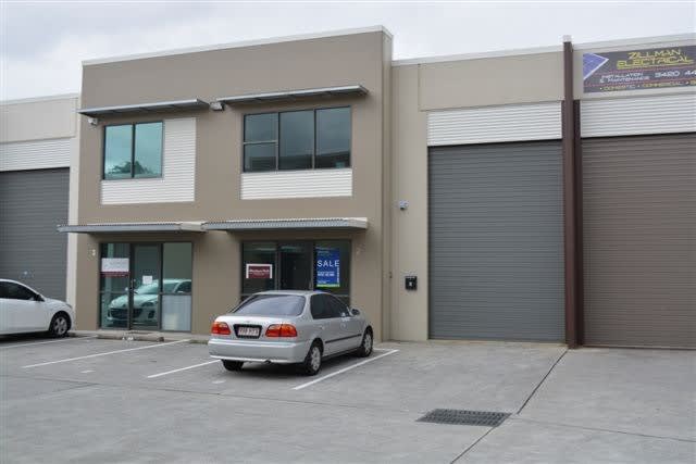 Click to view all images Unit 2/172 North Rd Underwood QLD 4119 - Image 1