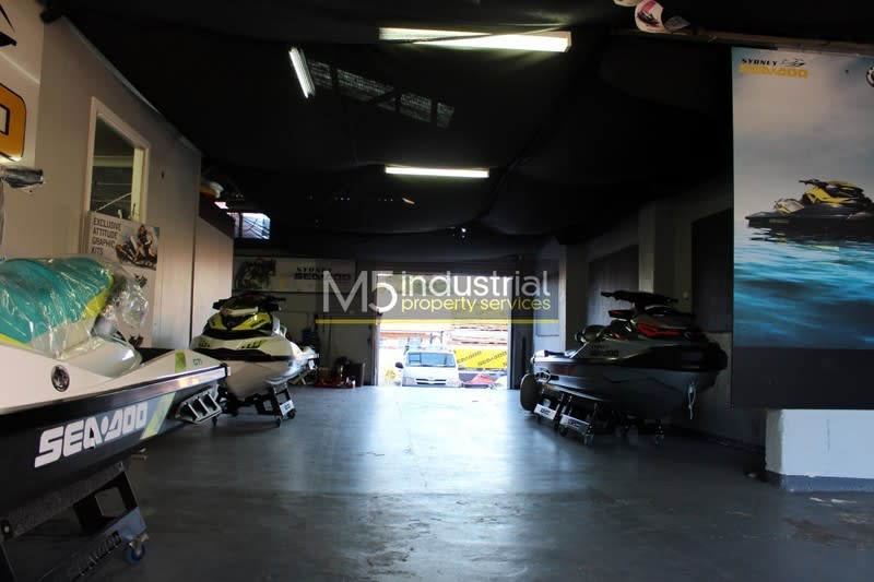 Click to view all images 1002 King Georges Road Blakehurst NSW 2221 - Image 2