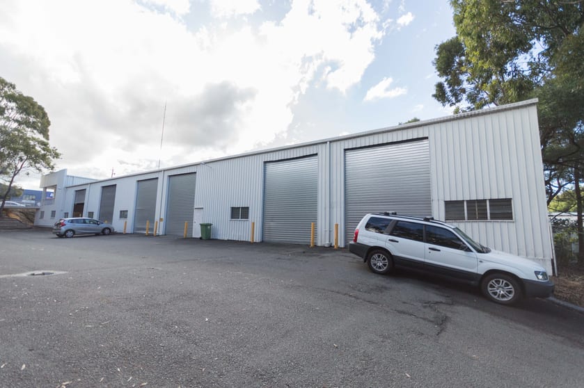 Click to view all images Ashmore QLD 4214 - Image 2