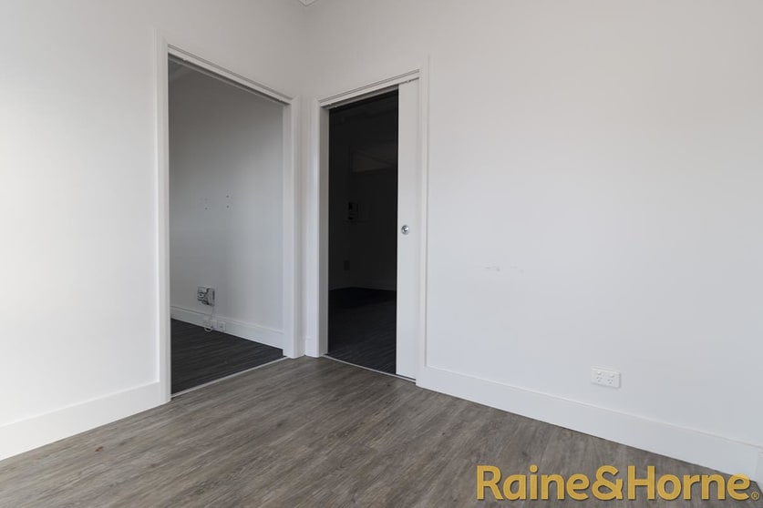 Click to view all images Shop 1, 37-39 Bultje Street Dubbo NSW 2830 - Image 2