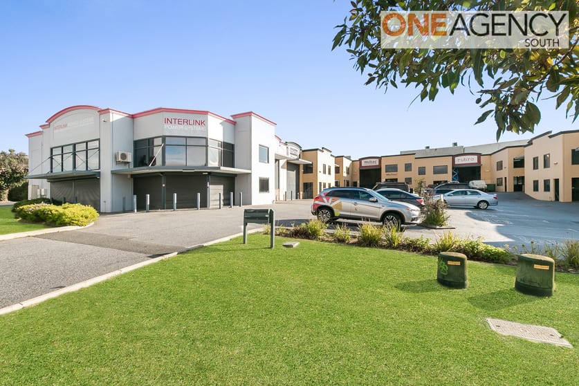 Click to view all images 4/80 Forsyth Street O'connor WA 6163 - Image 2