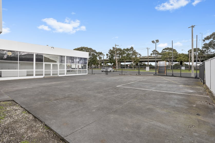 Click to view all images 1 Mercer Street Geelong VIC 3220 - Image 3