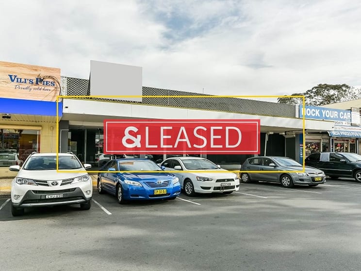 Click to view all images 9 Oxford Road Ingleburn NSW 2565 - Image 1