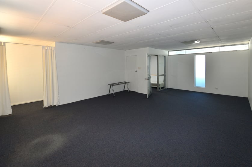 Click to view all images Suite 4/36 Sunshine Beach Road Noosa Heads QLD 4567 - Image 2