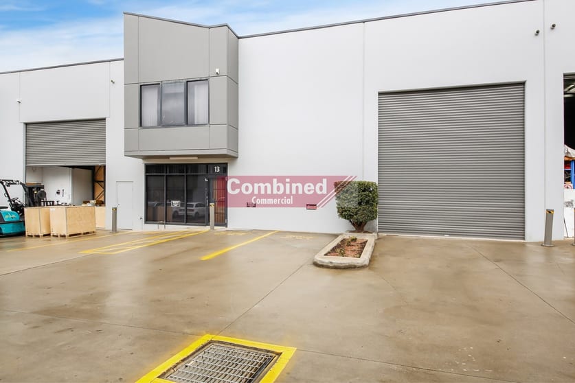 Click to view all images 13/141 Hartley Road Smeaton Grange NSW 2567 - Image 1