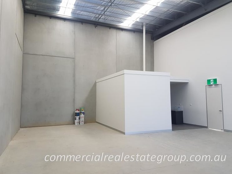 Click to view all images Chirnside Park VIC 3116 - Image 3