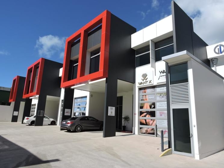 Click to view all images 82-84 Minnie Street Southport QLD 4215 - Image 1