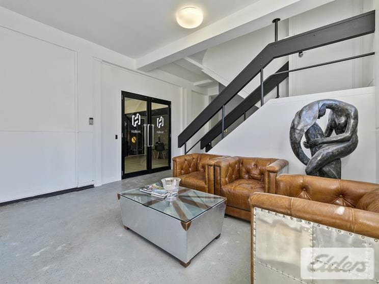 Click to view all images 62 - 64 Commercial Road Newstead QLD 4006 - Image 3