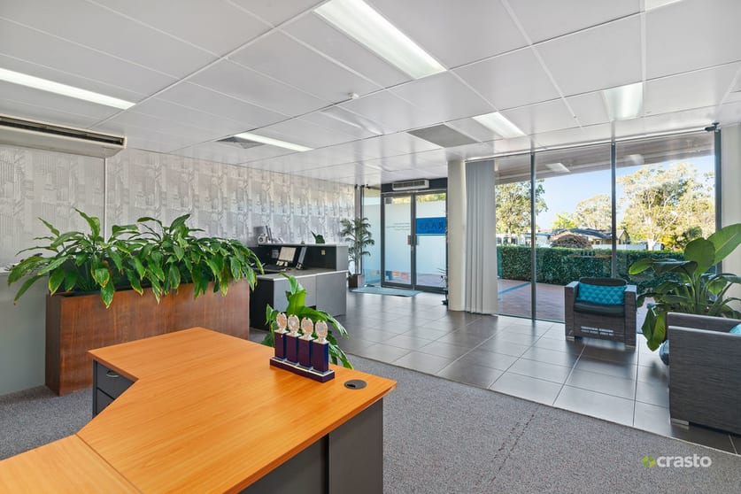2/211 Ron Penhaligon Way Robina QLD 4226 - Image 2
