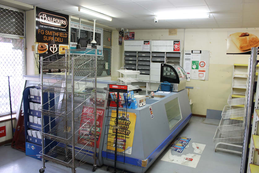 Click to view all images Shop 3/18-22 Anderson Walk Smithfield SA 5114 - Image 3