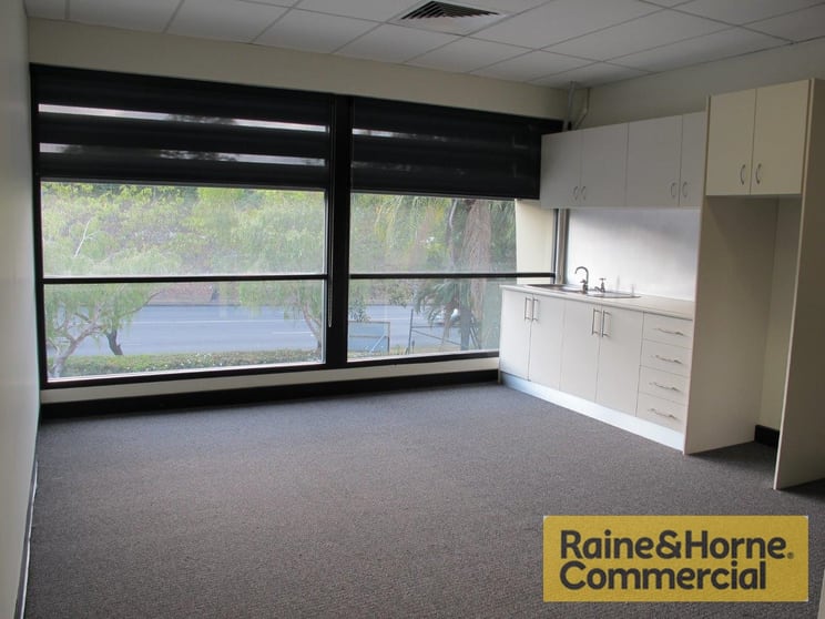 Click to view all images 5/308 Bradman Street Acacia Ridge QLD 4110 - Image 2