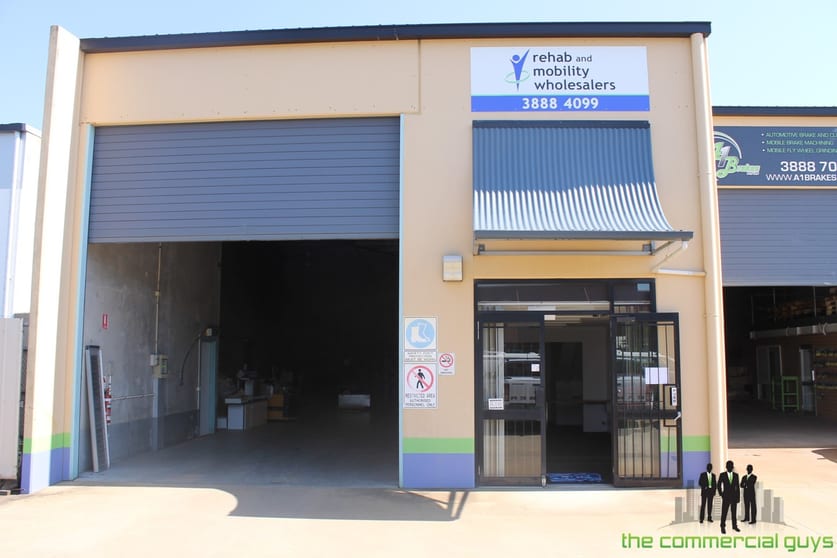 Click to view all images 1/13-15 Brewers Street Burpengary QLD 4505 - Image 1