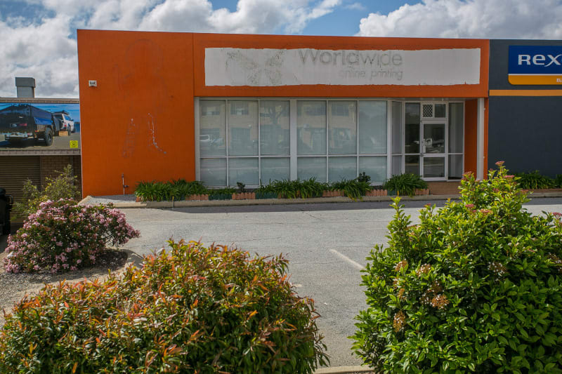 Click to view all images Unit 2/45 Buckingham Dr Wangara WA 6065 - Image 3